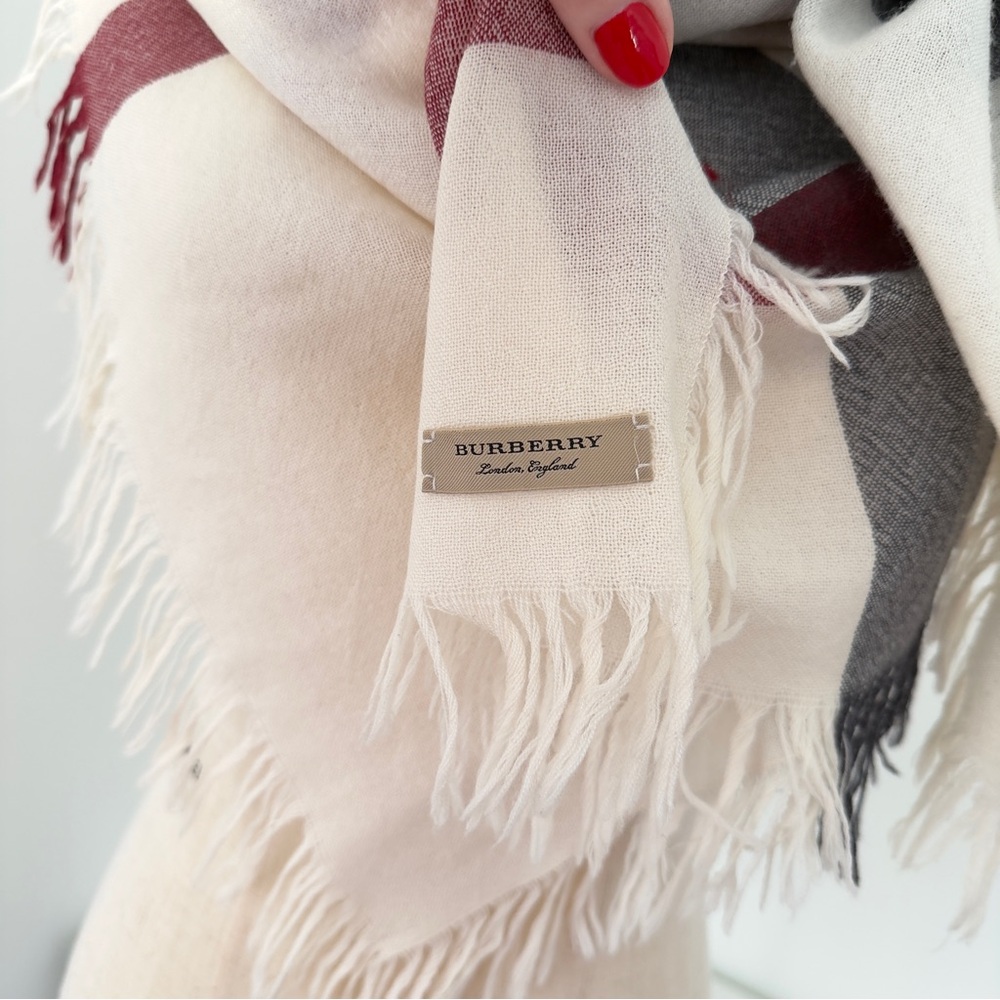 Burberry Checkered Wool Scarf in Cream, Gray, and Red - Picture 2 of 11